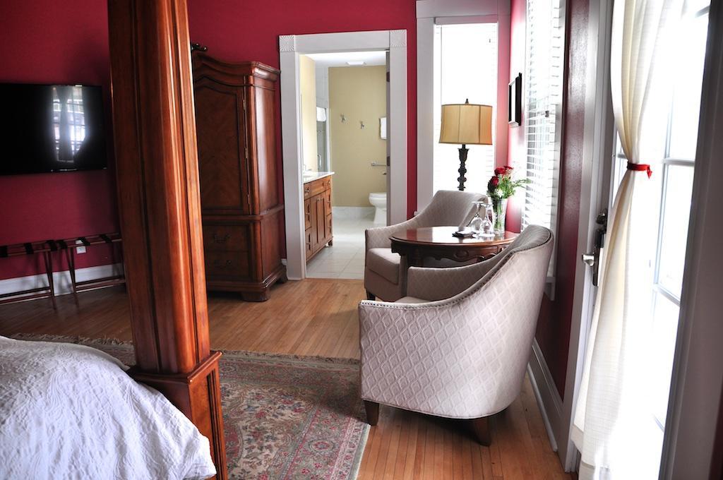 Greenway House Bed And Breakfast Green Lake Екстериор снимка