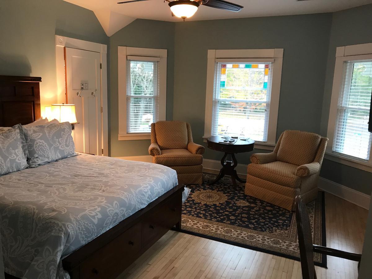 Greenway House Bed And Breakfast Green Lake Екстериор снимка