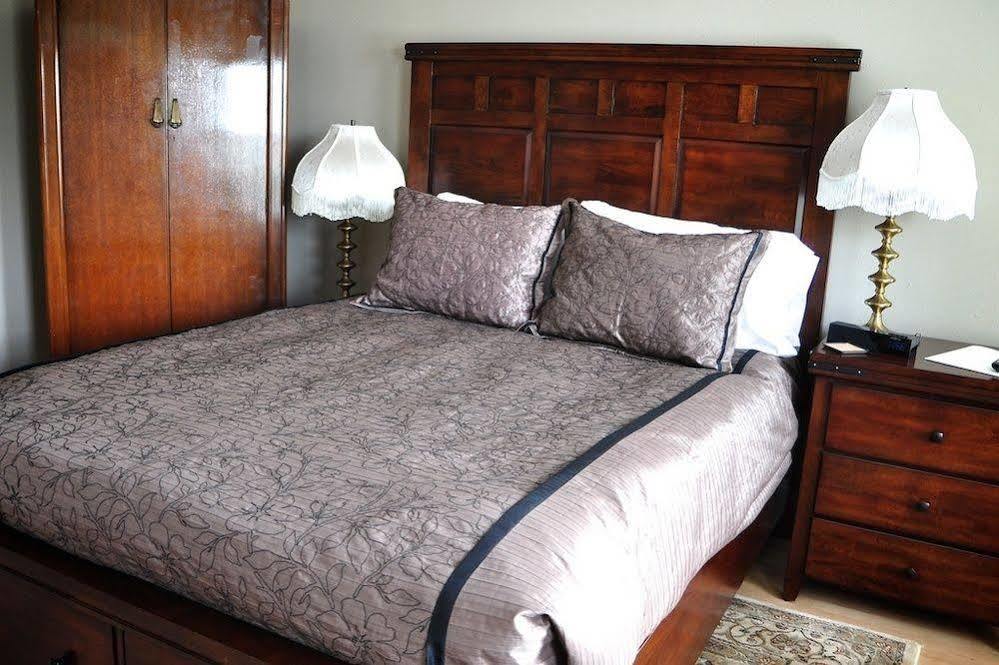 Greenway House Bed And Breakfast Green Lake Екстериор снимка